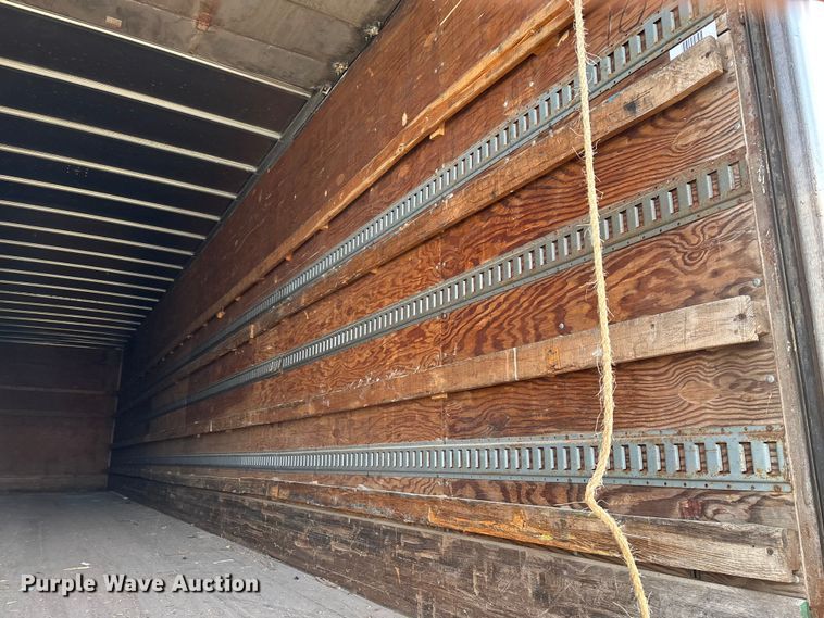 image for item ED2374 2000 Utility dry van trailer