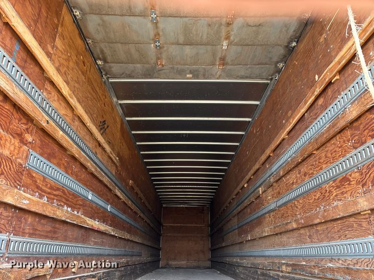 image for item ED2374 2000 Utility dry van trailer