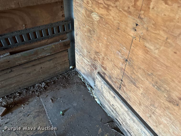 image for item ED2374 2000 Utility dry van trailer