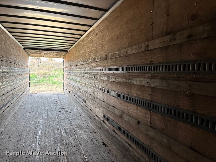 image for item ED2374 2000 Utility dry van trailer