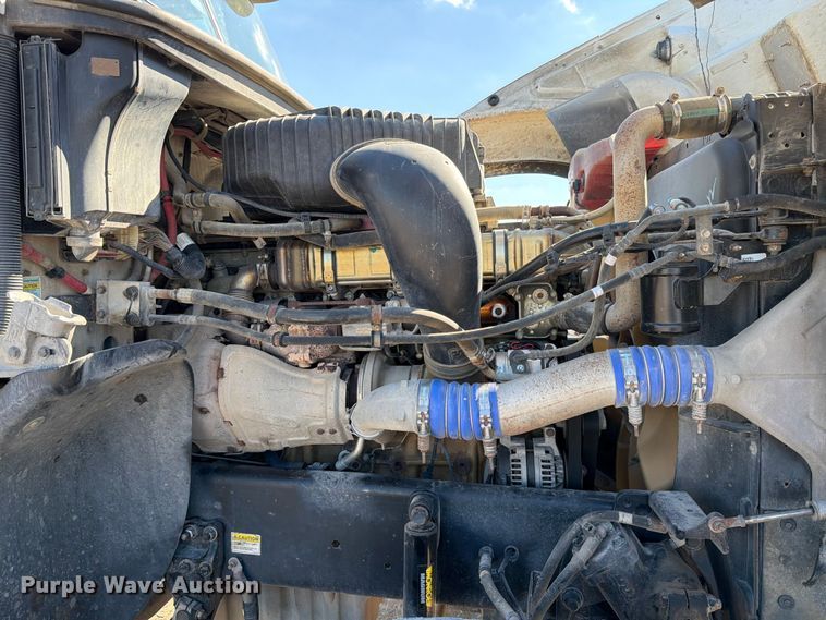 image for item ED4994 2013 Freightliner Coronado semi truck