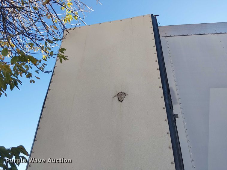 image for item EE1379 2009 Utility Trailer Manufacturer refrigerated van trailer