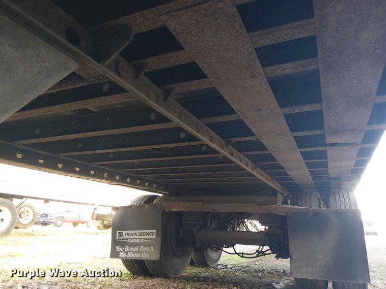 image for item EE1379 2009 Utility Trailer Manufacturer refrigerated van trailer