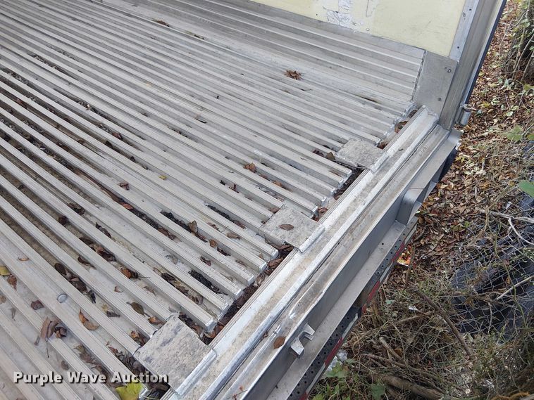 image for item EE1379 2009 Utility Trailer Manufacturer refrigerated van trailer