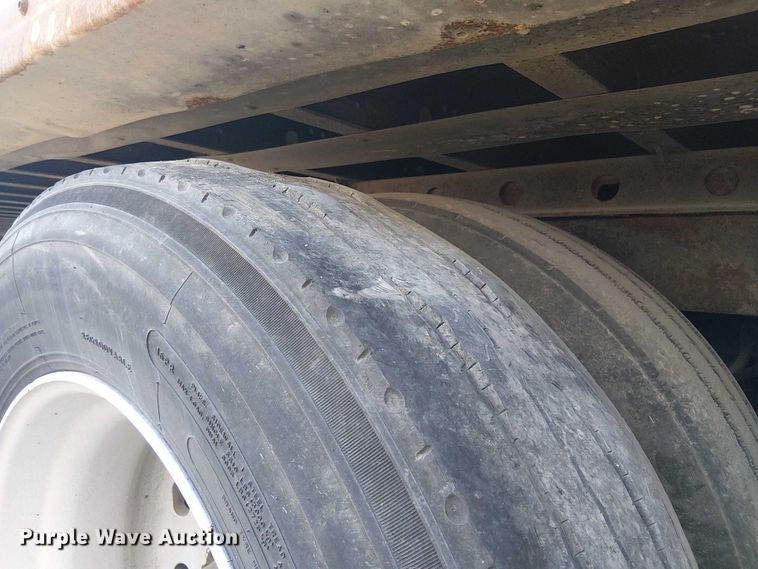 image for item EE1379 2009 Utility Trailer Manufacturer refrigerated van trailer