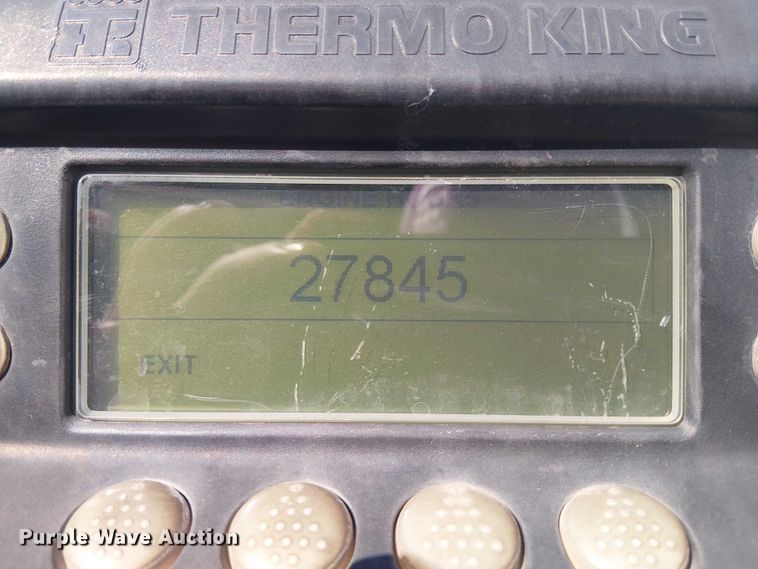 image for item EE1379 2009 Utility Trailer Manufacturer refrigerated van trailer