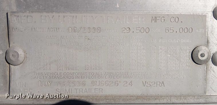 image for item EE1379 2009 Utility Trailer Manufacturer refrigerated van trailer