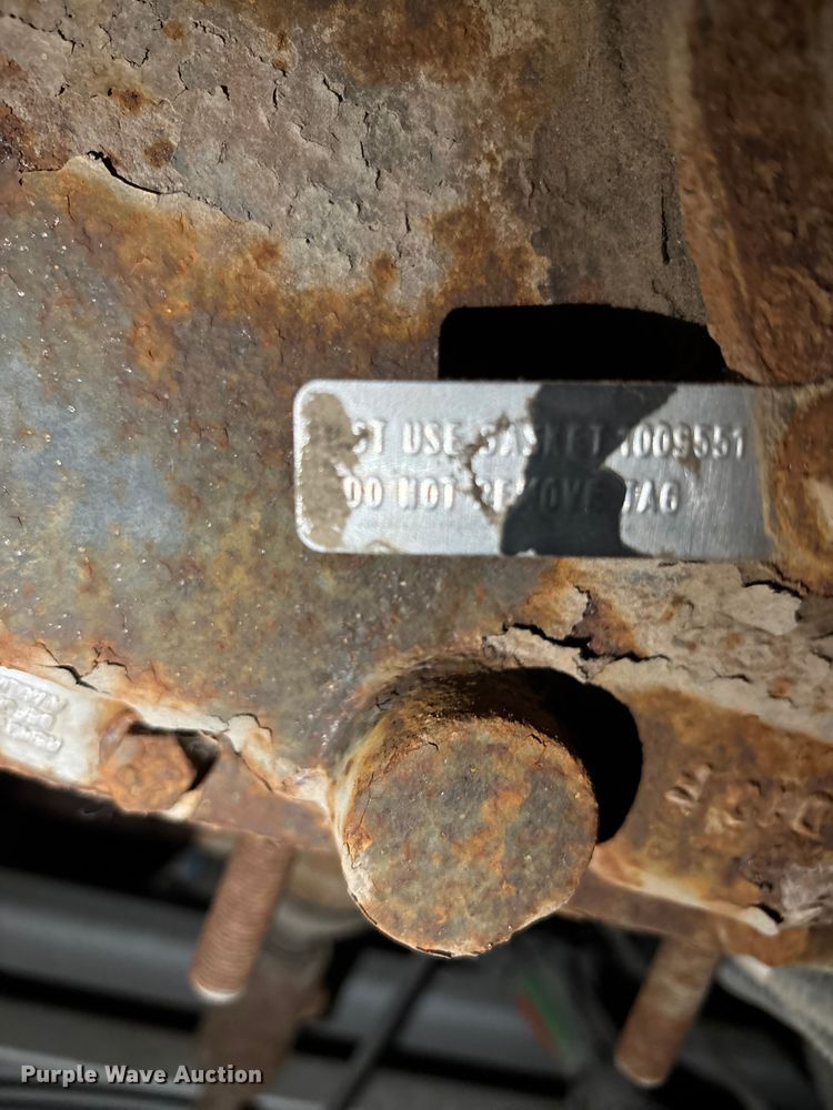 image for item EE4222 2011 Kenworth T660 semi truck