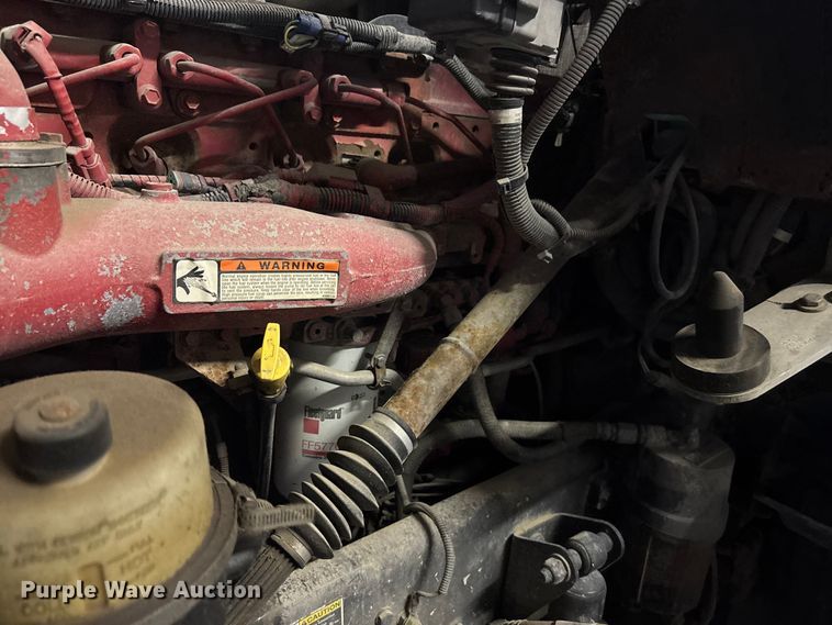 image for item EE4222 2011 Kenworth T660 semi truck