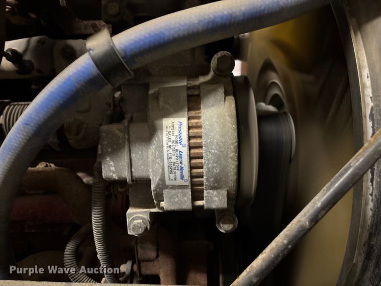 image for item EE4222 2011 Kenworth T660 semi truck