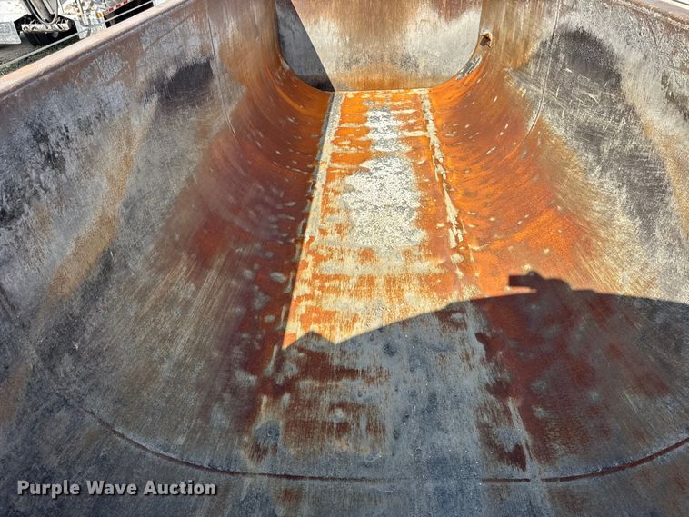 image for item EF2232 1999 Hilbilt end dump trailer