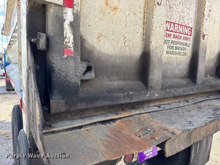 image for item EF2232 1999 Hilbilt end dump trailer