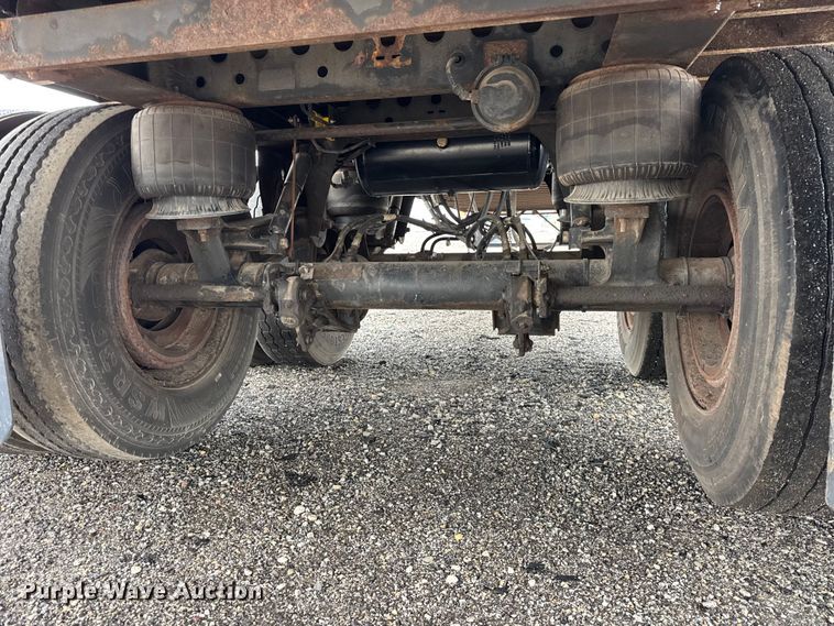 image for item EF2235 2014 Stoughton dry van trailer