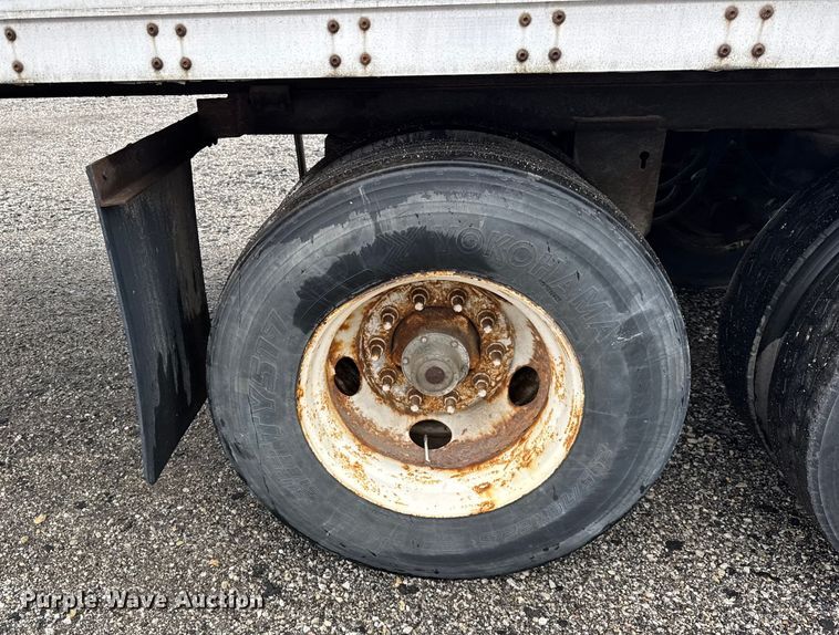 image for item EF2235 2014 Stoughton dry van trailer