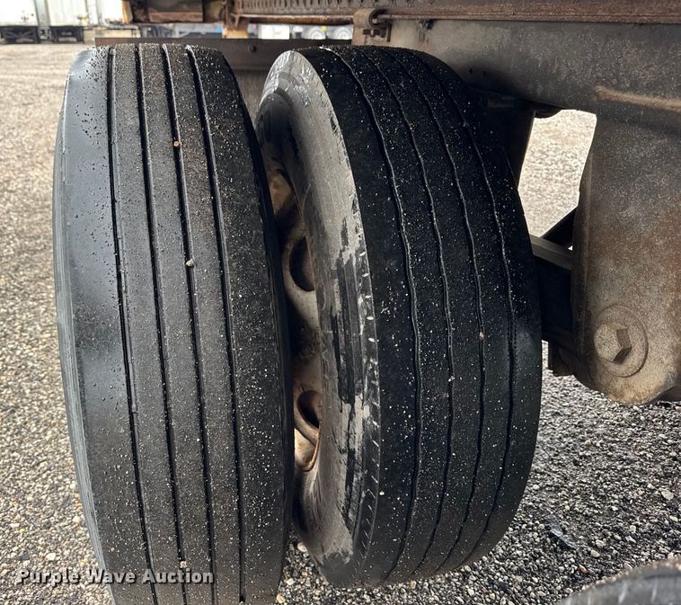 image for item EF2235 2014 Stoughton dry van trailer