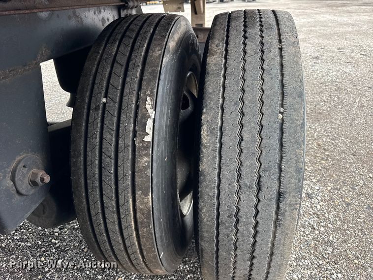 image for item EF2236 2015 Great Dane dry van trailer