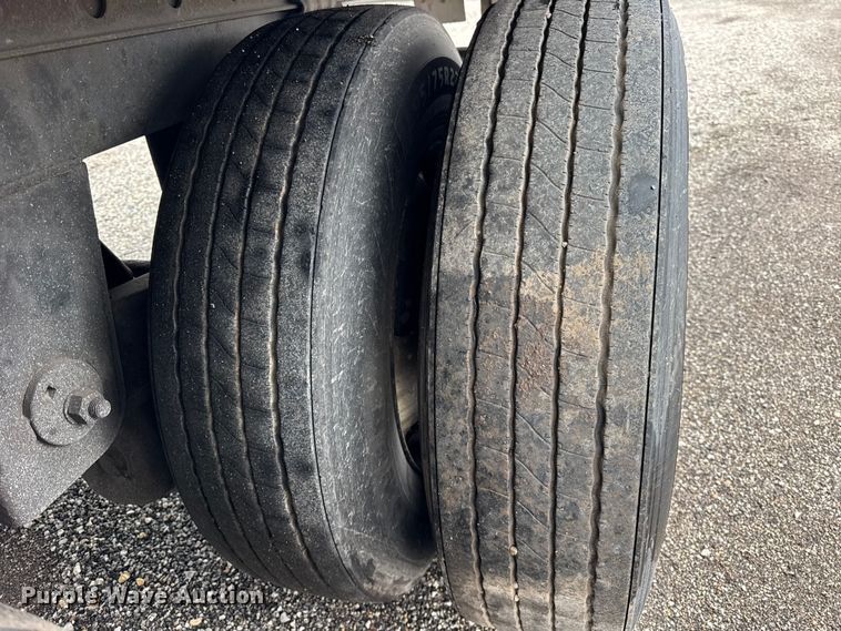 image for item EF2237 2015 Great Dane dry van trailer