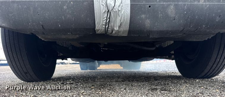 image for item EF2238 2015 Volvo VNL semi truck