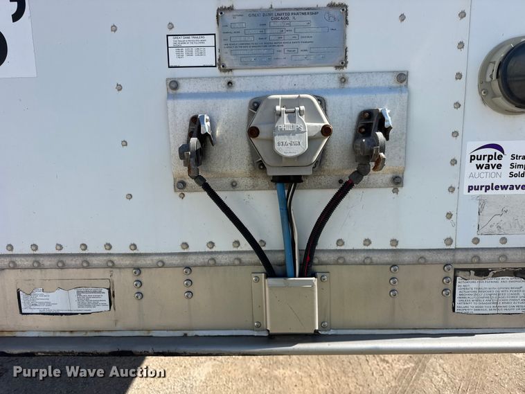 image for item EF2274 2015 Great Dane CSE-1314-02048 dry van trailer