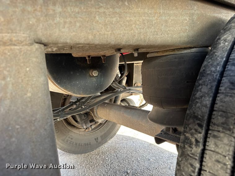 image for item EF2274 2015 Great Dane CSE-1314-02048 dry van trailer