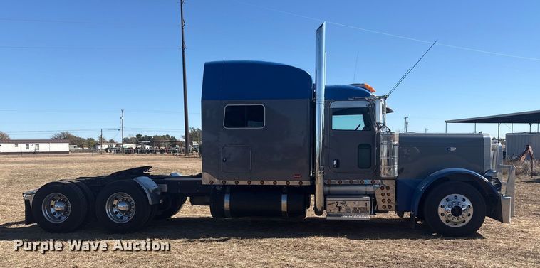 CAMIóN CAMAROTE 2007 PETERBILT