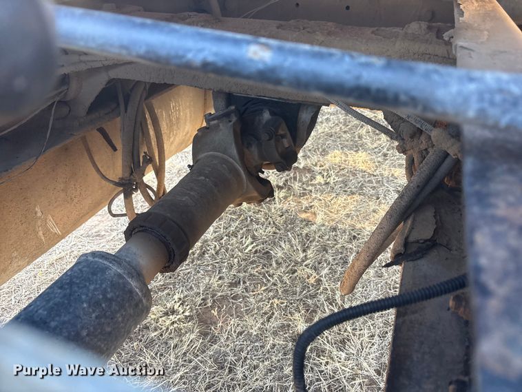 image for item EF6162 2007 Peterbilt 379 semi truck