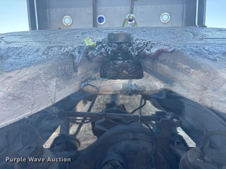 image for item EF6162 2007 Peterbilt 379 semi truck