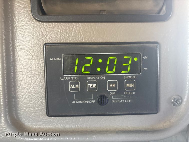 image for item EF6162 2007 Peterbilt 379 semi truck