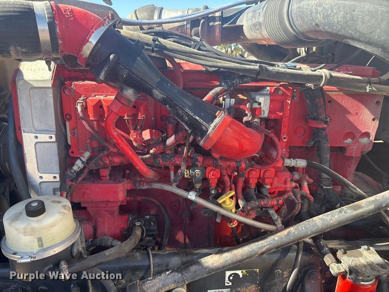 image for item EF6162 2007 Peterbilt 379 semi truck