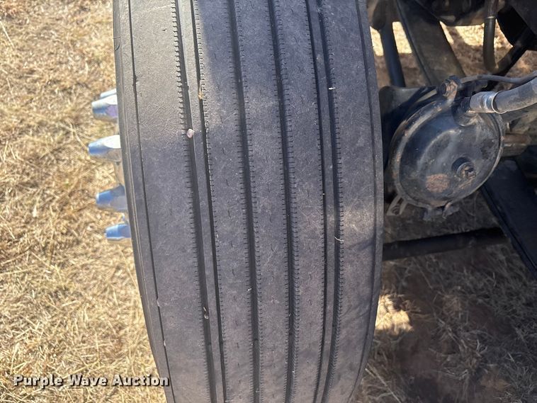 image for item EF6162 2007 Peterbilt 379 semi truck