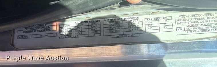 image for item EF6162 2007 Peterbilt 379 semi truck