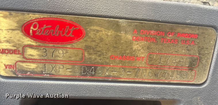 image for item EF6162 2007 Peterbilt 379 semi truck