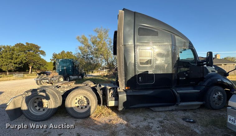 CAMIóN CAMAROTE 2018 KENWORTH