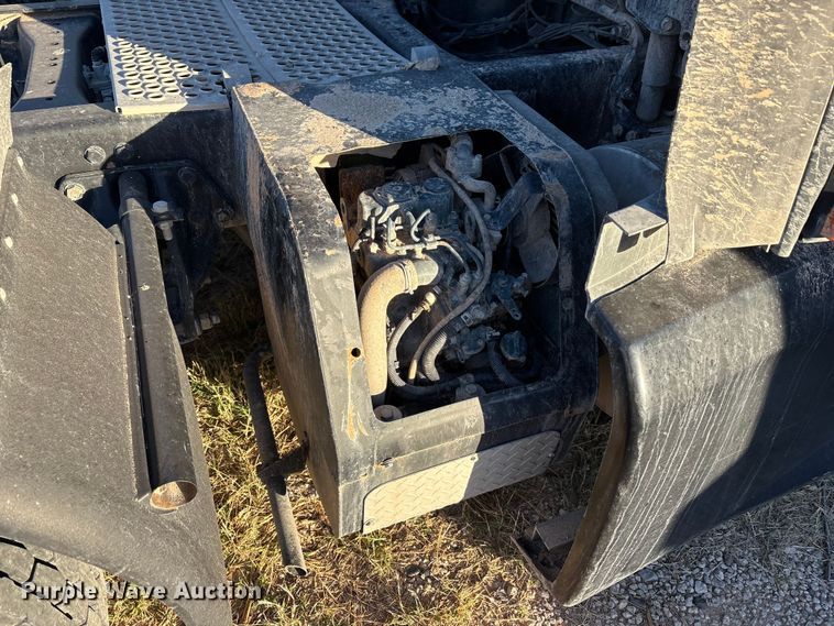 image for item EF6163 2018 Kenworth T680 semi truck