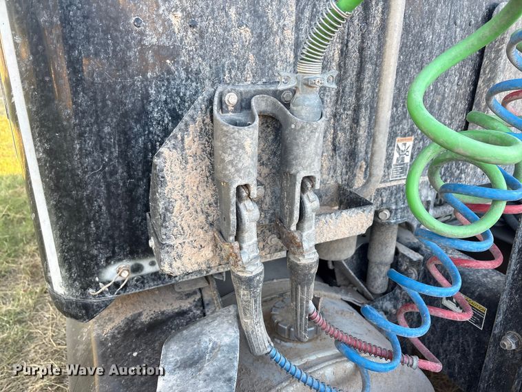 image for item EF6163 2018 Kenworth T680 semi truck