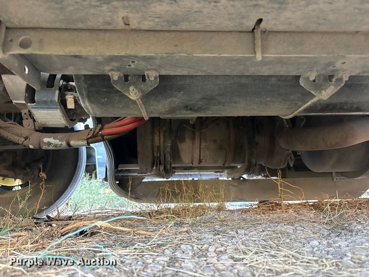 image for item EF6163 2018 Kenworth T680 semi truck