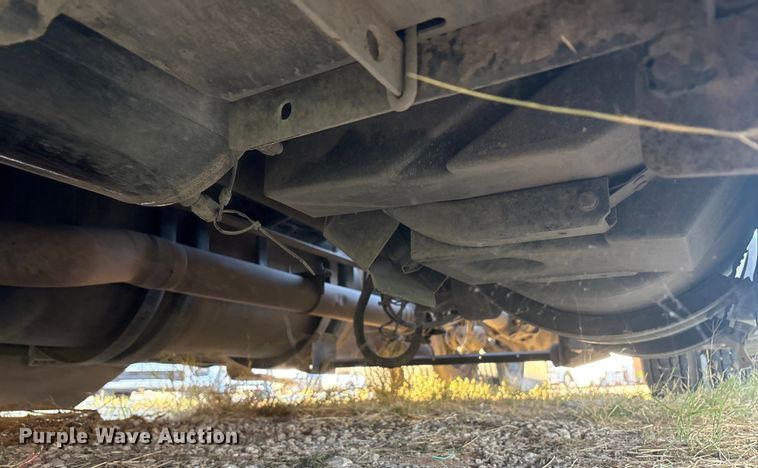 image for item EF6163 2018 Kenworth T680 semi truck