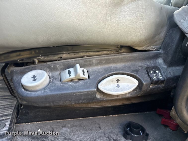 image for item EF6163 2018 Kenworth T680 semi truck