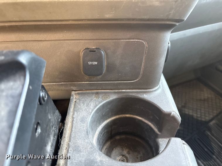 image for item EF6163 2018 Kenworth T680 semi truck