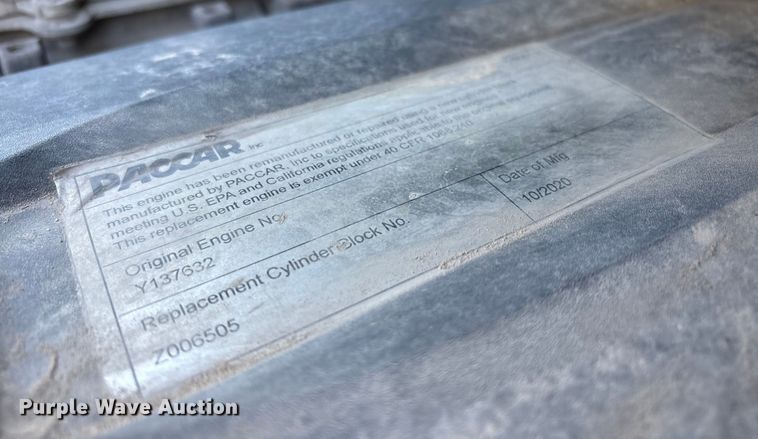 image for item EF6163 2018 Kenworth T680 semi truck