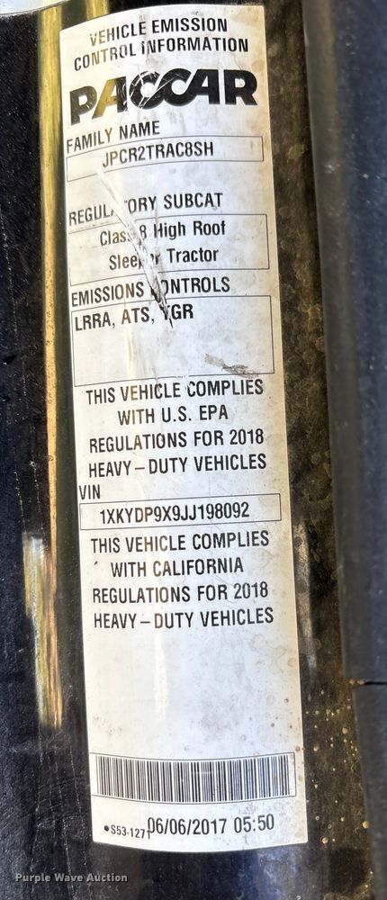 image for item EF6163 2018 Kenworth T680 semi truck