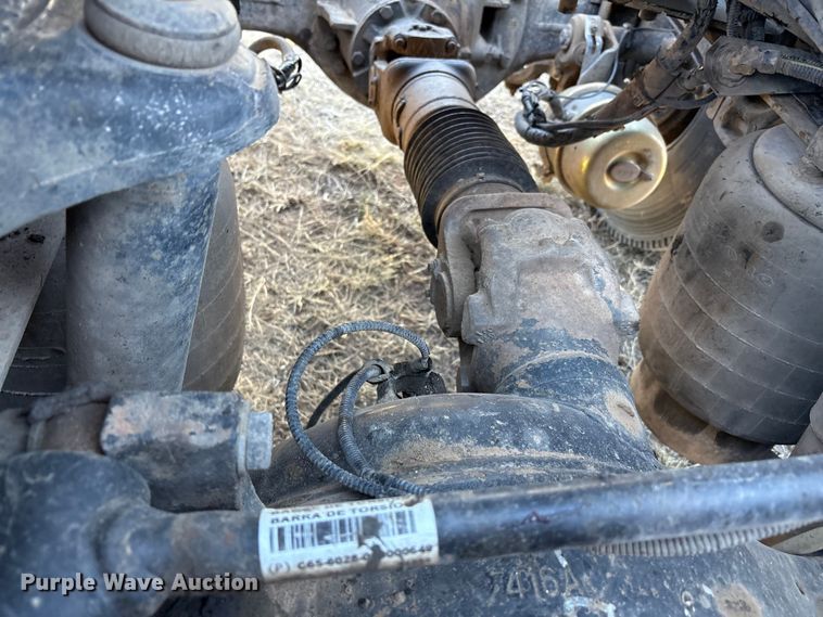 image for item EF6180 2007 Peterbilt 379 semi truck