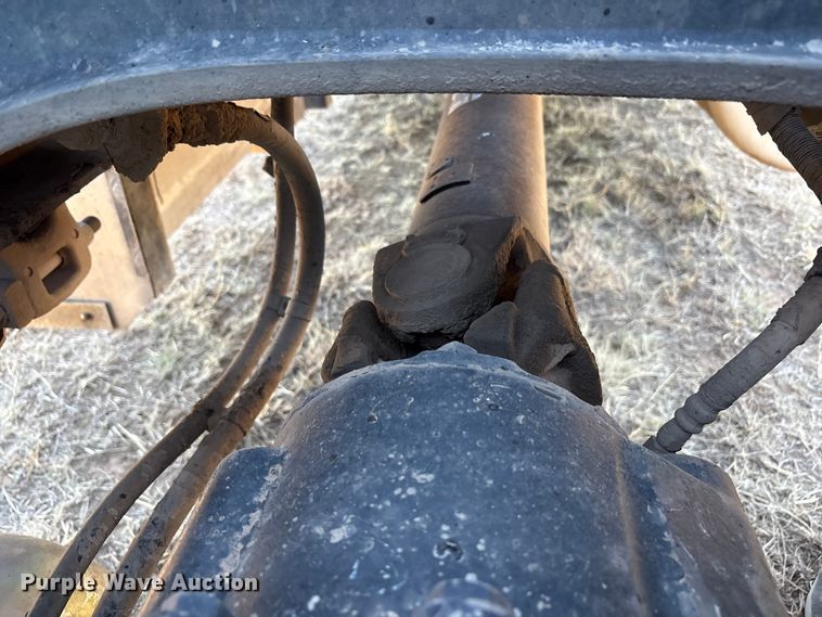 image for item EF6180 2007 Peterbilt 379 semi truck