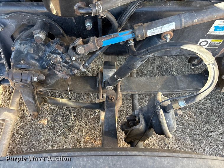 image for item EF6180 2007 Peterbilt 379 semi truck