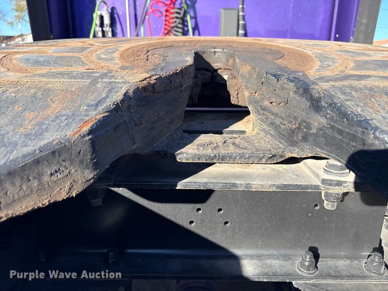 image for item EF6183 2019 Kenworth T680 semi truck