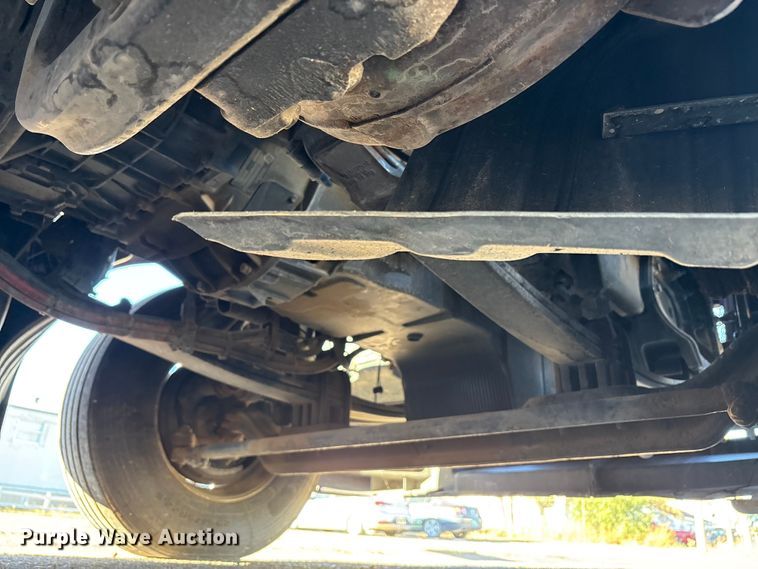 image for item EF6183 2019 Kenworth T680 semi truck