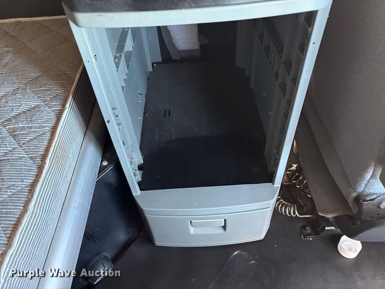 image for item EF6183 2019 Kenworth T680 semi truck