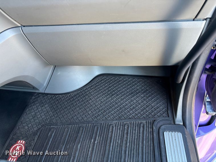 image for item EF6183 2019 Kenworth T680 semi truck