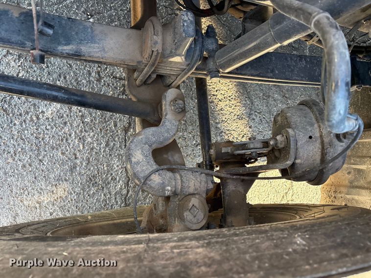 image for item EF6183 2019 Kenworth T680 semi truck