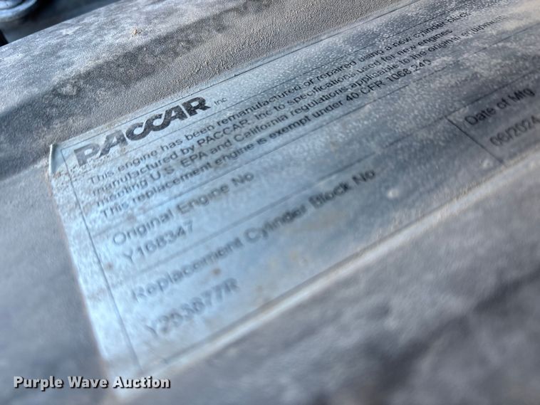 image for item EF6183 2019 Kenworth T680 semi truck